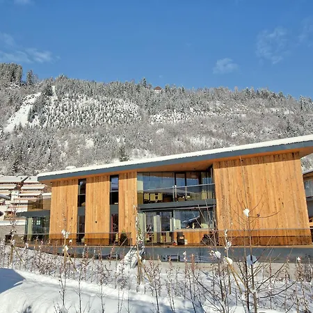 Lejlighed Luxury Apartment With Balcony And Access To Sauna *