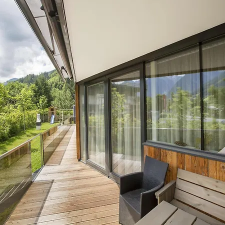 Luxury Apartment With Balcony And Access To Sauna Lejlighed Neukirchen am Großvenediger