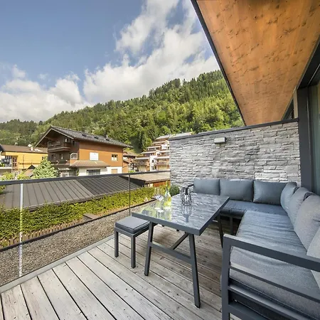 Luxury Apartment With Balcony And Access To Sauna *