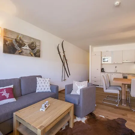 Lejlighed Luxury Apartment With Balcony And Access To Sauna Neukirchen am Großvenediger