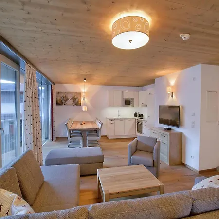 Luxury Apartment With Balcony And Access To Sauna *