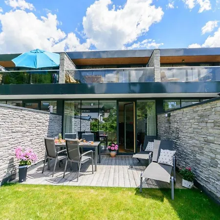 Luxury Apartment With Balcony And Access To Sauna *