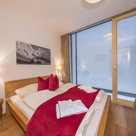 Lejlighed Luxury Apartment With Balcony And Access To Sauna