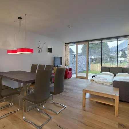 Lejlighed Luxury Apartment With Balcony And Access To Sauna *